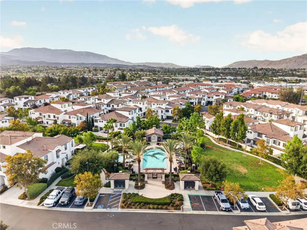 31865 Calle Luz Temecula, CA 92592