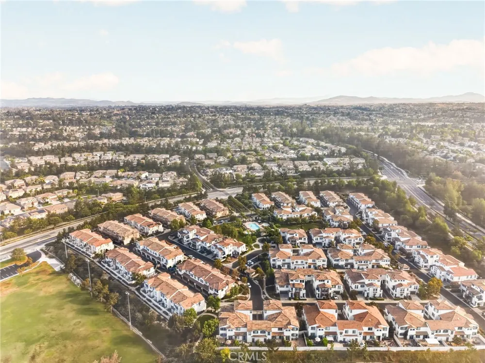 31865 Calle Luz Temecula, CA 92592