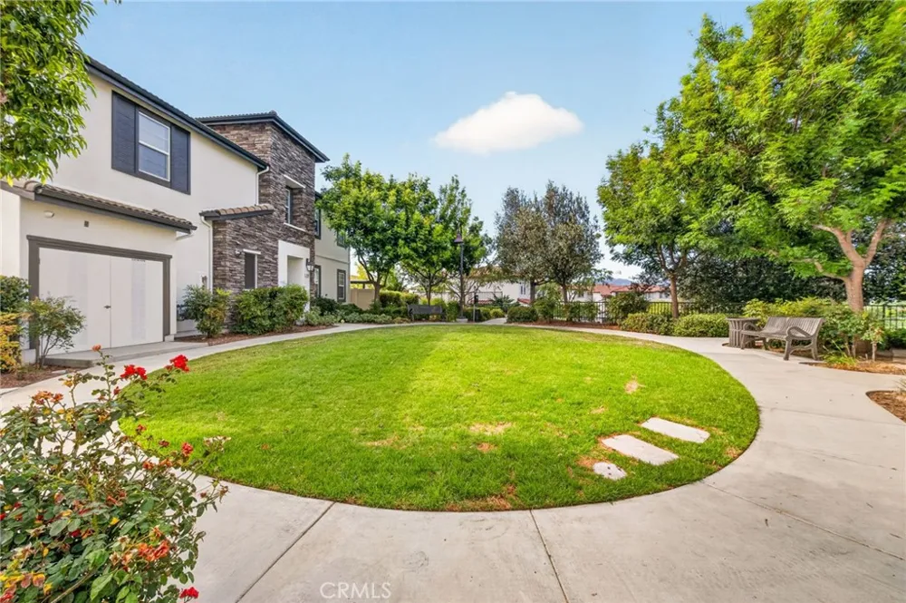 31865 Calle Luz Temecula, CA 92592