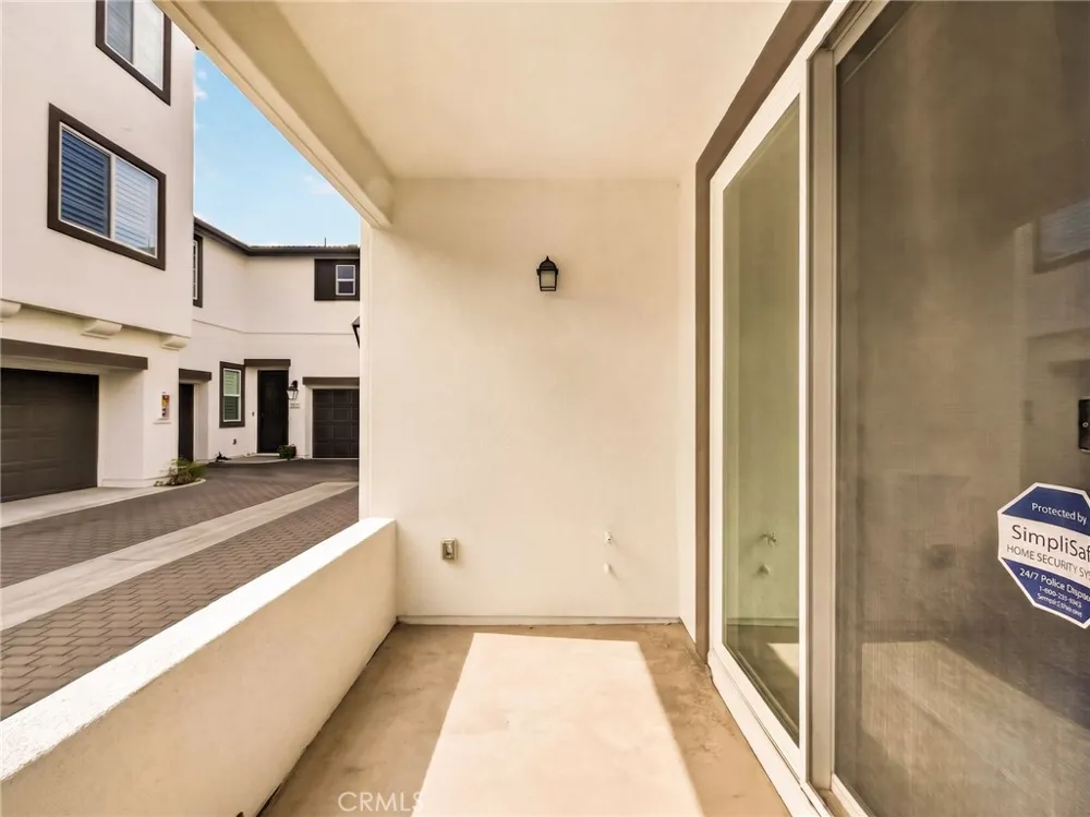 31865 Calle Luz Temecula, CA 92592