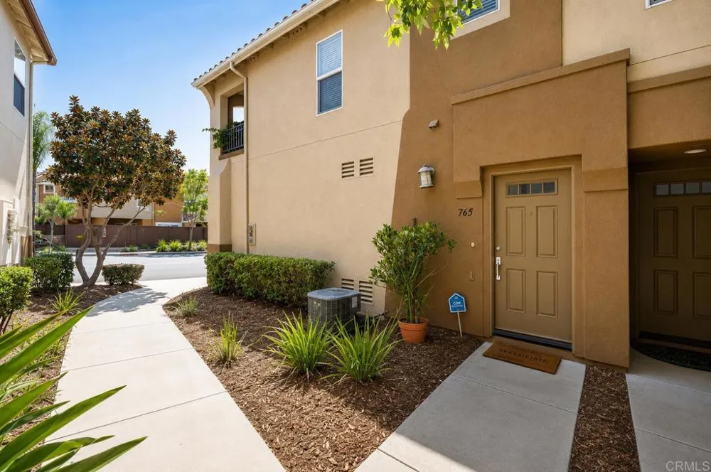 765 Caminito Valiente Chula Vista, CA 91911