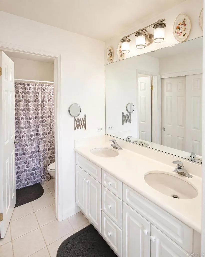 765 Caminito Valiente Chula Vista, CA 91911