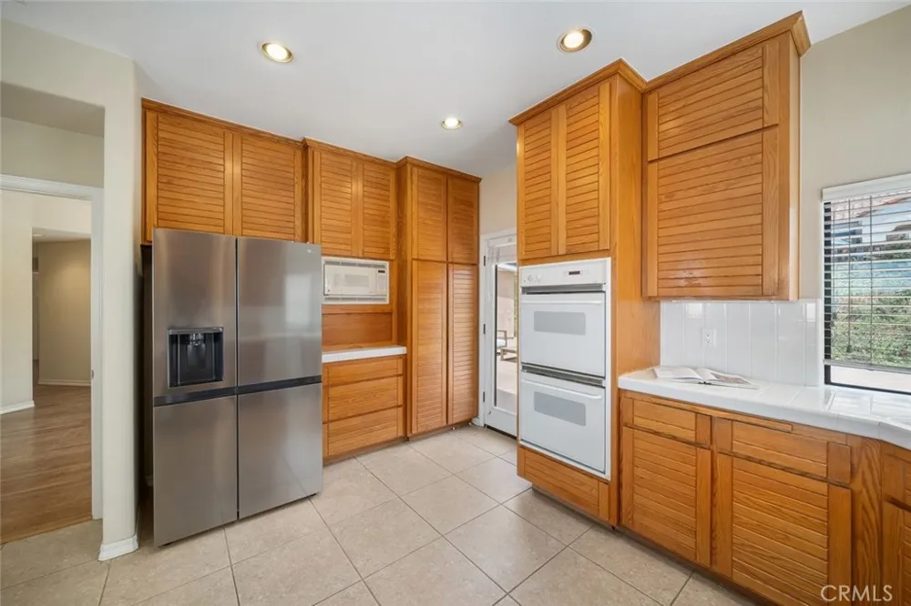 68 Whitecap Street Pismo Beach, CA 93449