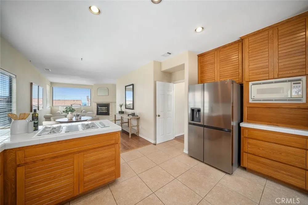 68 Whitecap Street Pismo Beach, CA 93449