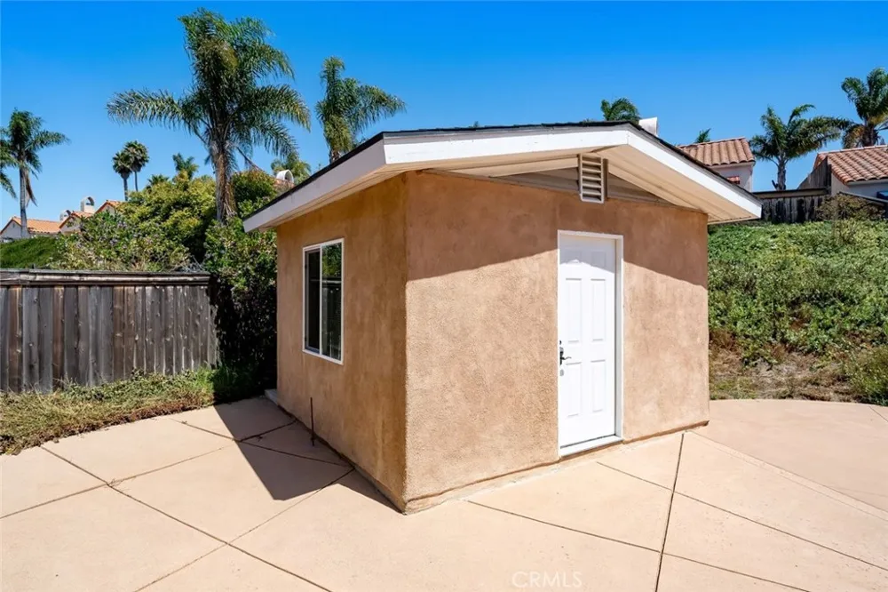 68 Whitecap Street Pismo Beach, CA 93449
