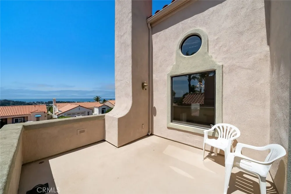 68 Whitecap Street Pismo Beach, CA 93449