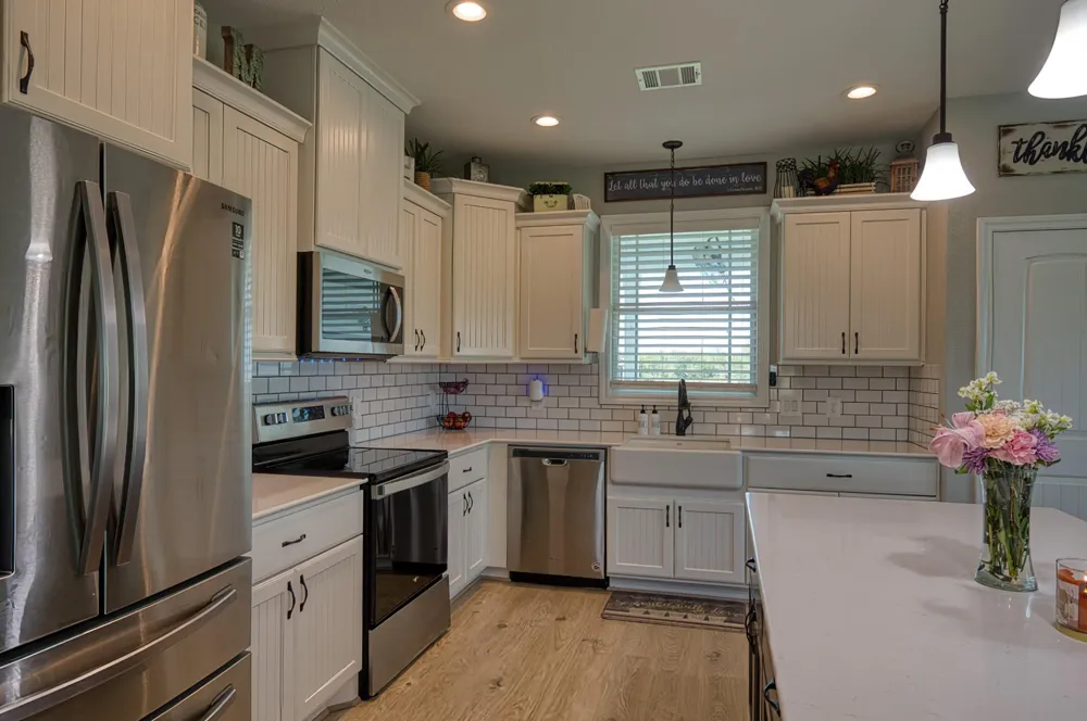 1335 Hilltop Road East Bernard, TX 77435