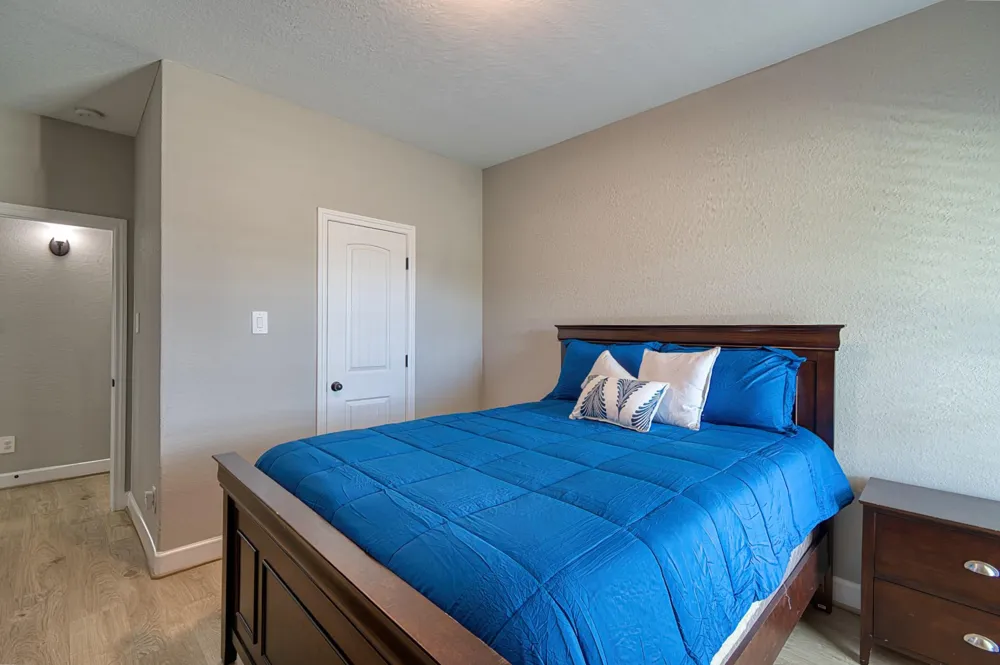 1335 Hilltop Road East Bernard, TX 77435