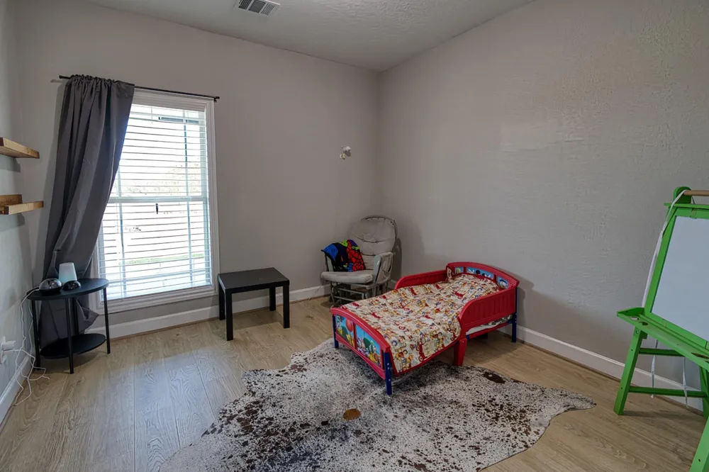 1335 Hilltop Road East Bernard, TX 77435