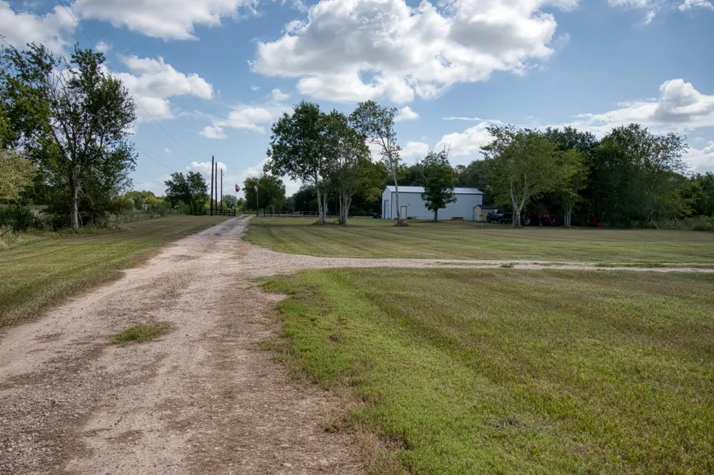 1335 Hilltop Road East Bernard, TX 77435