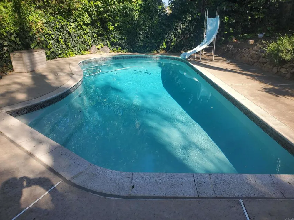 2128 Bautista Ave Vista, CA 92084