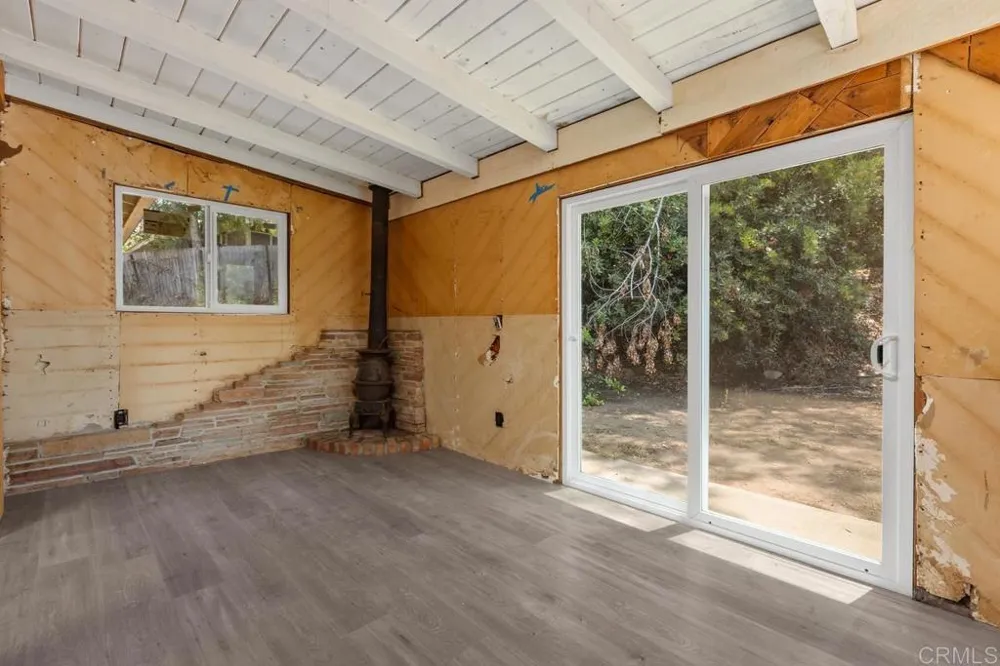 2128 Bautista Ave Vista, CA 92084