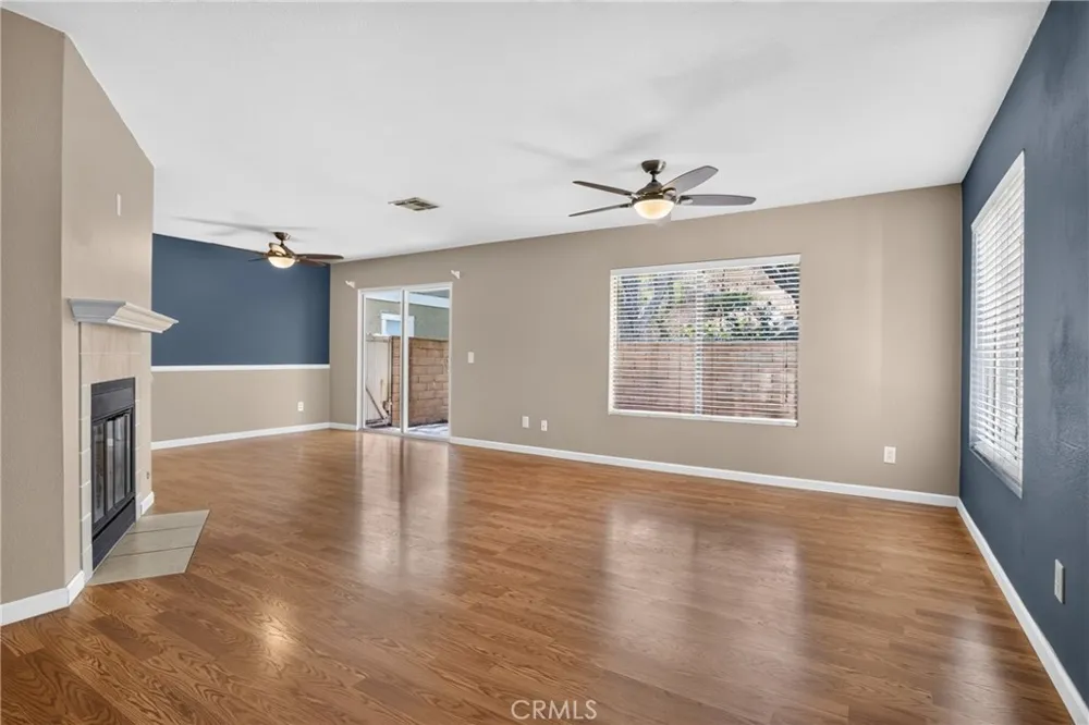 28164 Sloan Canyon #A Castaic, CA 91384
