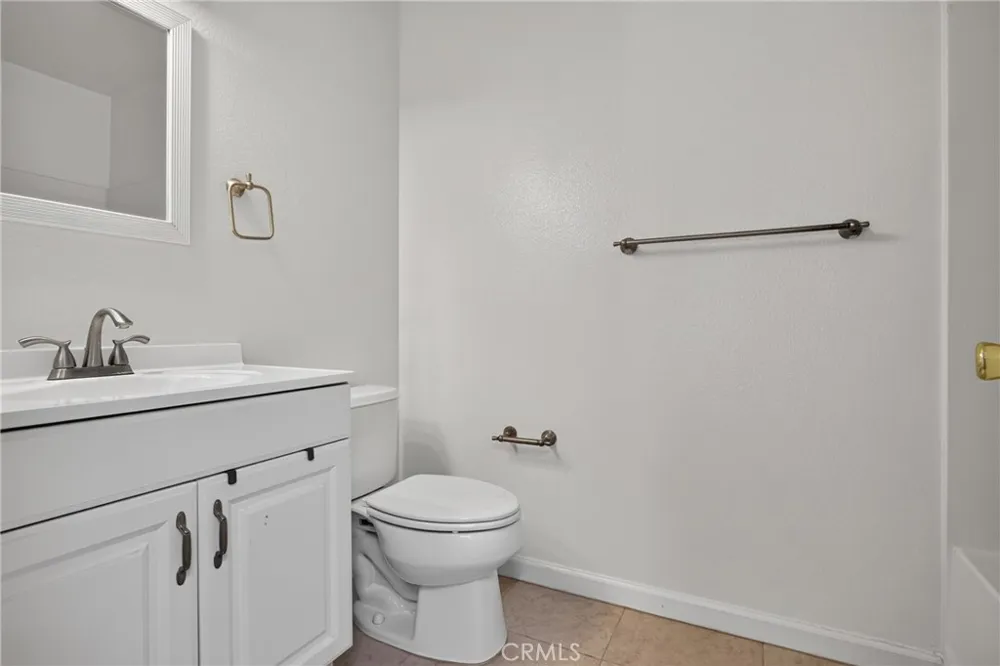 28164 Sloan Canyon #A Castaic, CA 91384