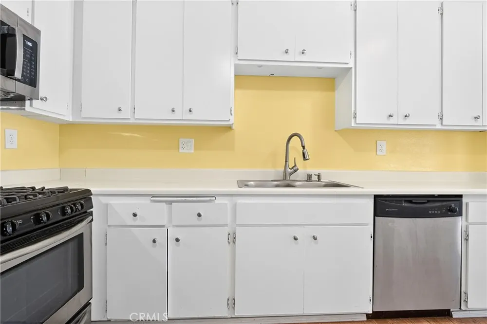 28164 Sloan Canyon #A Castaic, CA 91384