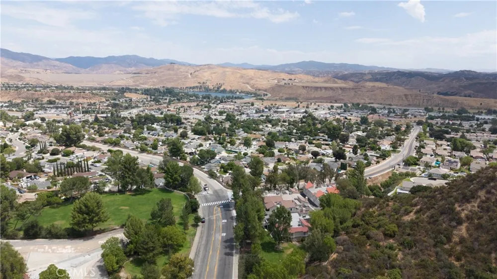 28164 Sloan Canyon #A Castaic, CA 91384