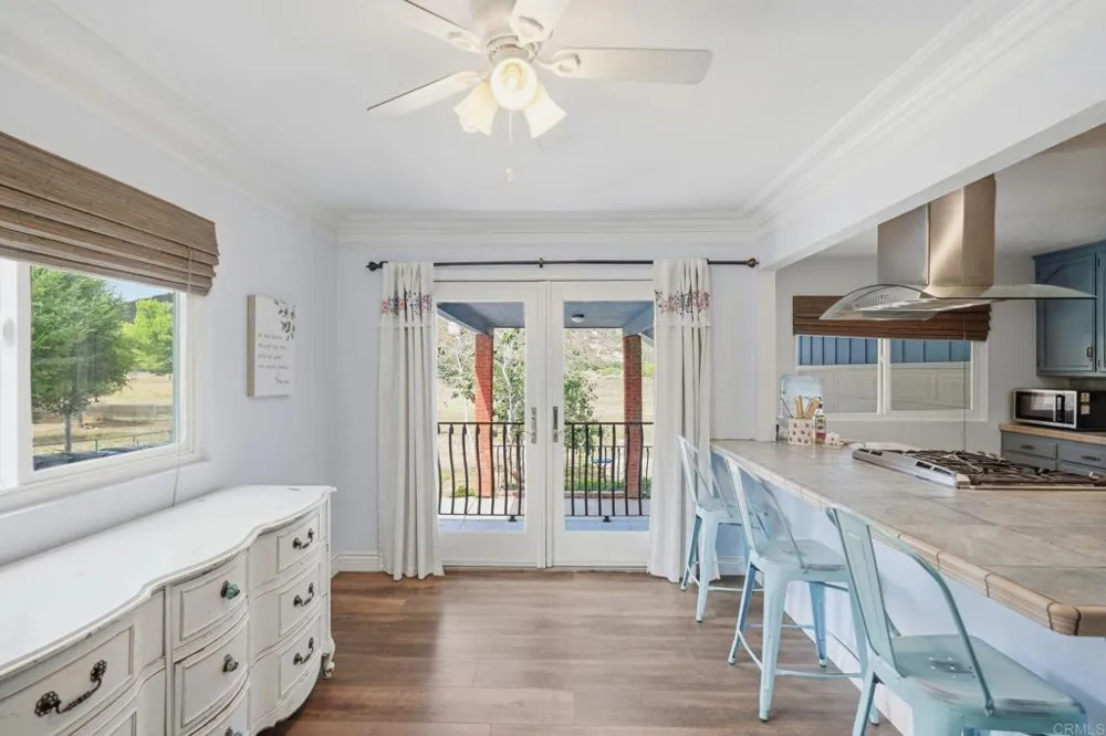 8218 Valley View Trail Pine Valley, CA 91962