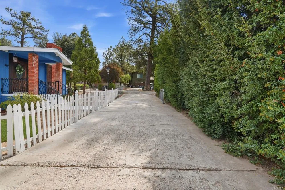 8218 Valley View Trail Pine Valley, CA 91962