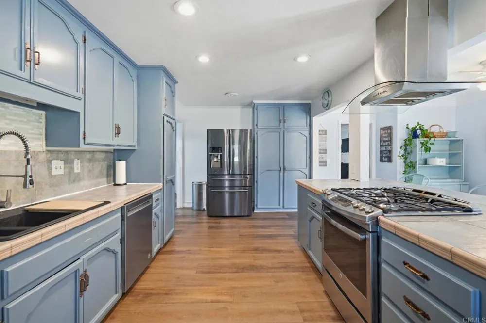 8218 Valley View Trail Pine Valley, CA 91962