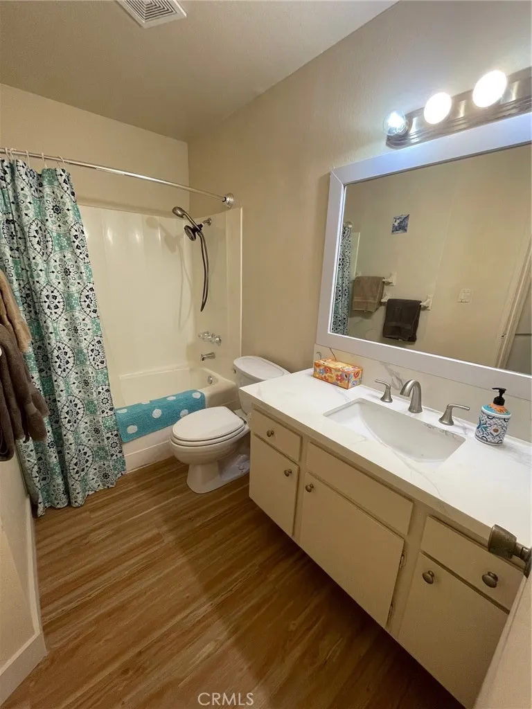 630 The Village #107 Redondo Beach, CA 90277