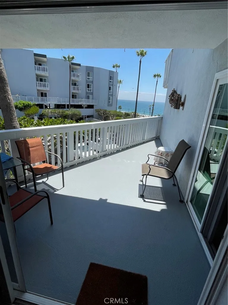 630 The Village #107 Redondo Beach, CA 90277