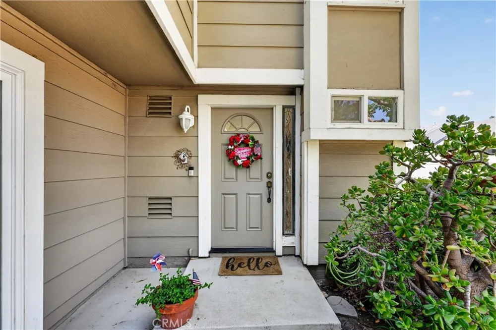 5037 E Almond Avenue #5 Orange, CA 92869