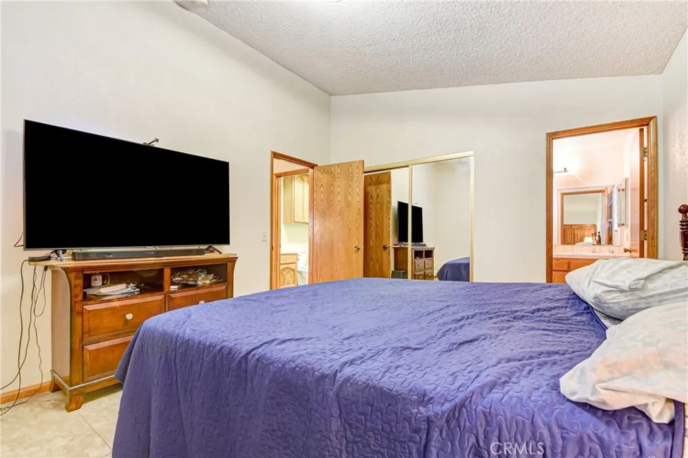 3871 Roxbury Drive Hemet, CA 92545