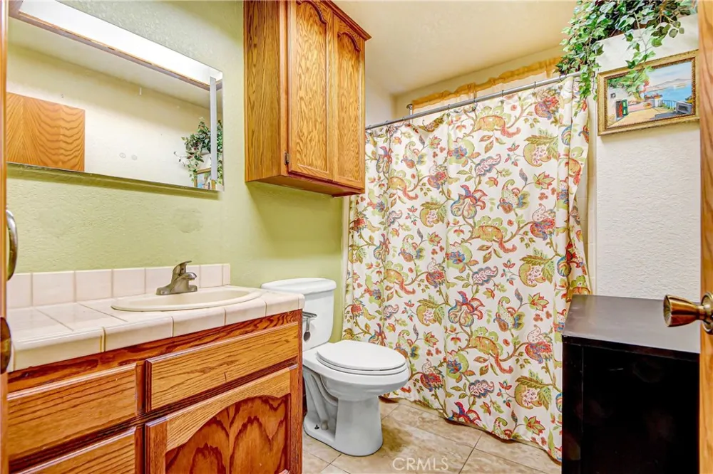 3871 Roxbury Drive Hemet, CA 92545