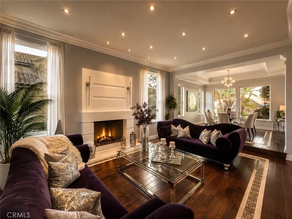 26970 Abbey Glen Yorba Linda, CA 92887