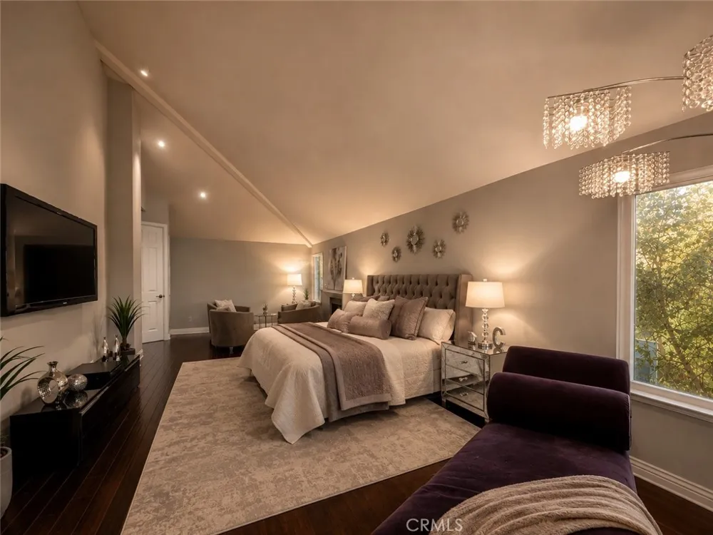 26970 Abbey Glen Yorba Linda, CA 92887