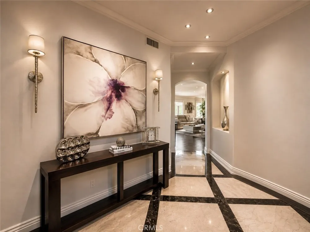 26970 Abbey Glen Yorba Linda, CA 92887