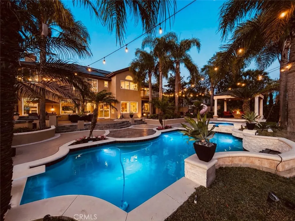 26970 Abbey Glen Yorba Linda, CA 92887