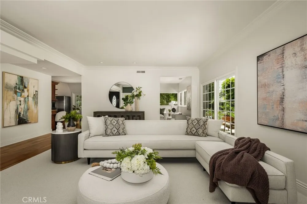1132 Foothill Boulevard North Tustin, CA 92705