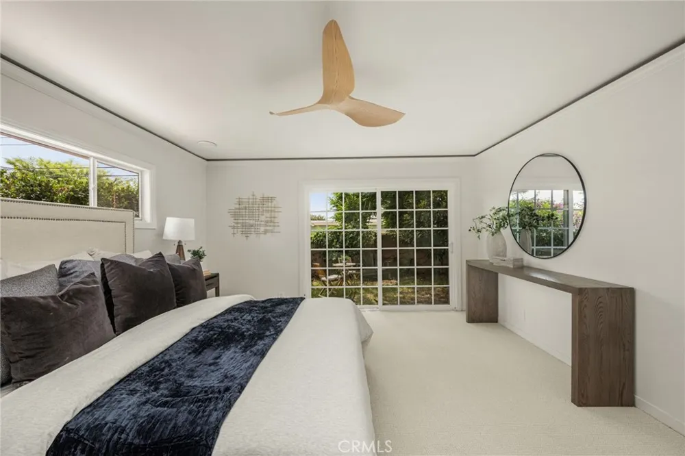 1132 Foothill Boulevard North Tustin, CA 92705