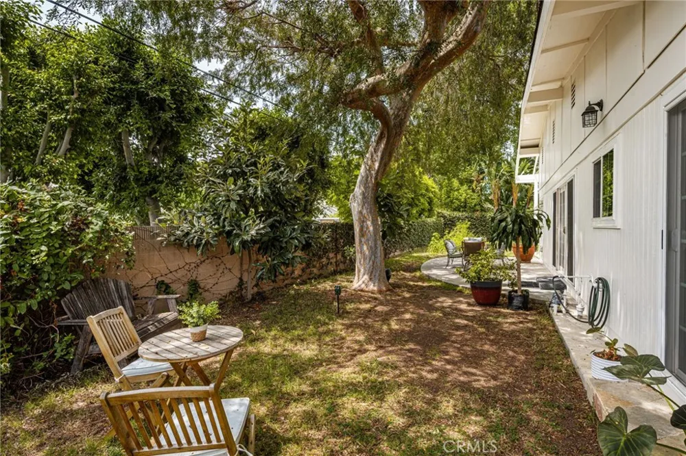 1132 Foothill Boulevard North Tustin, CA 92705