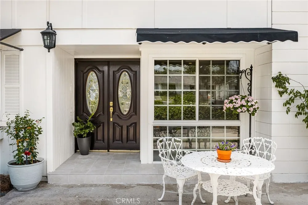 1132 Foothill Boulevard North Tustin, CA 92705