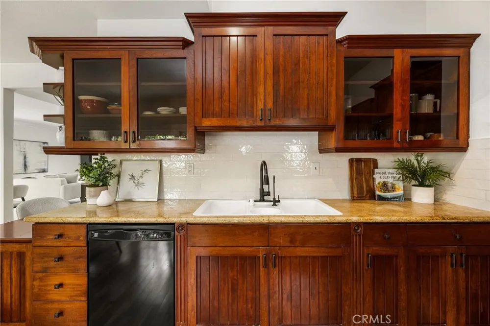 1132 Foothill Boulevard North Tustin, CA 92705