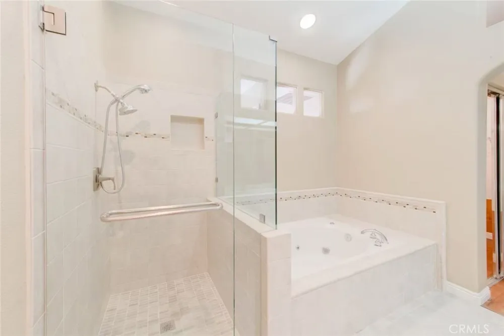 13 Giotto Aliso Viejo, CA 92656