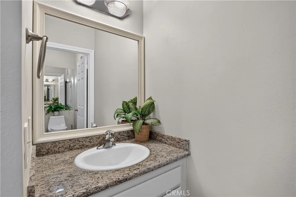 25171 La Jolla Way #H Laguna Niguel, CA 92677