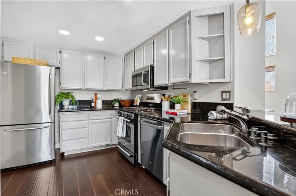 25171 La Jolla Way #H Laguna Niguel, CA 92677