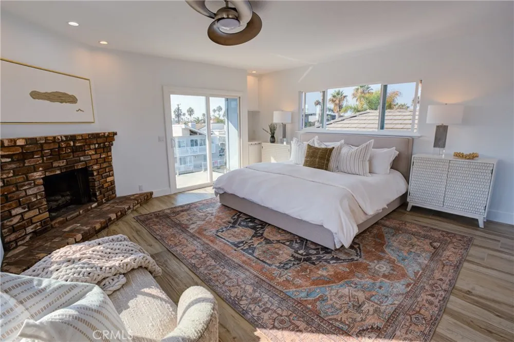 227 18th Street Huntington Beach, CA 92648