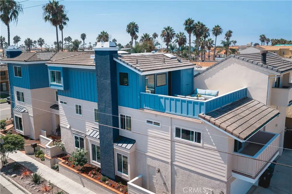 227 18th Street Huntington Beach, CA 92648