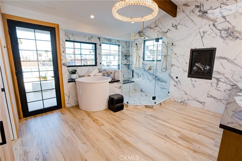 227 18th Street Huntington Beach, CA 92648