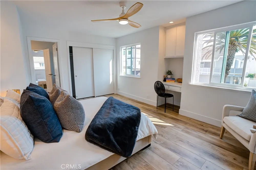 227 18th Street Huntington Beach, CA 92648