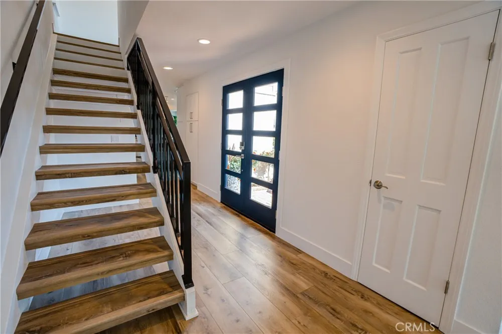 227 18th Street Huntington Beach, CA 92648