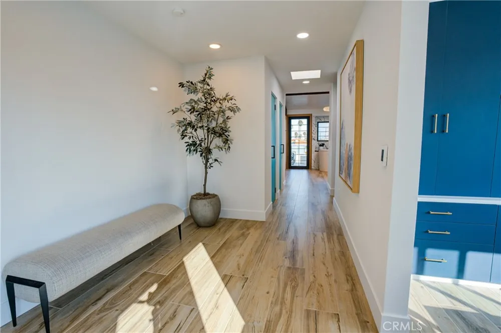 227 18th Street Huntington Beach, CA 92648