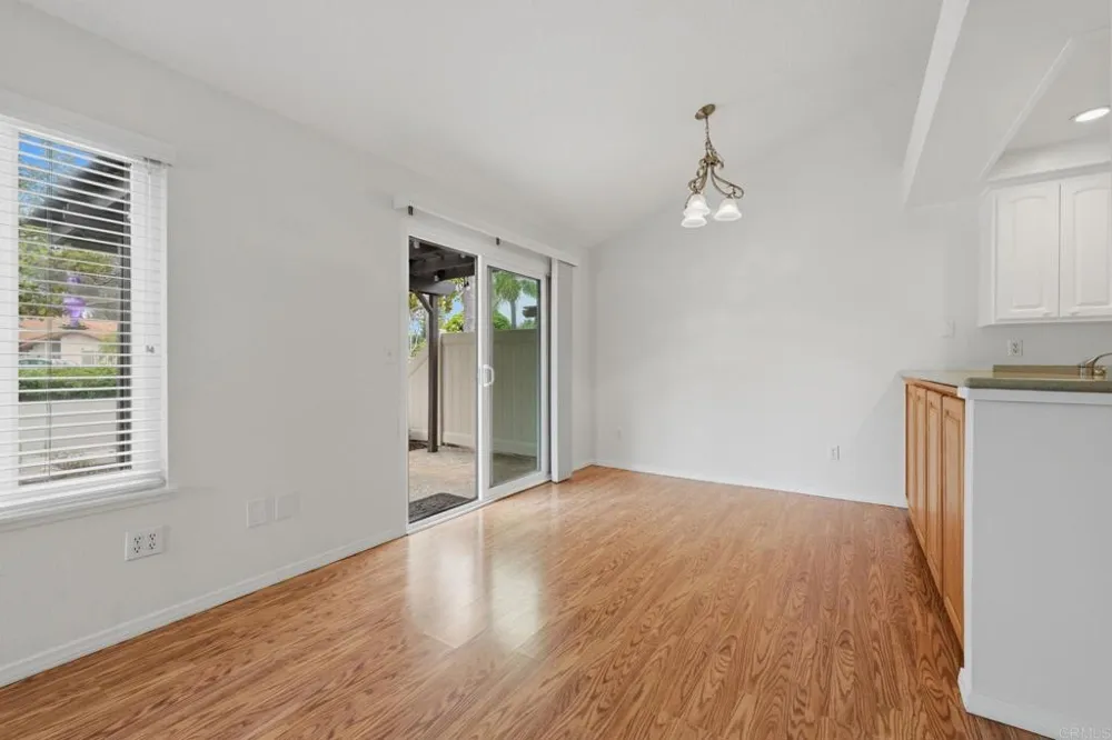 2168 Valleydale Lane Encinitas, CA 92024