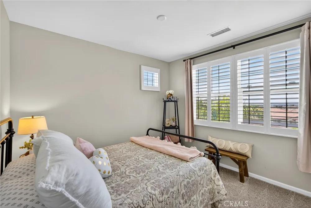 3877 Par Yorba Linda, CA 92886