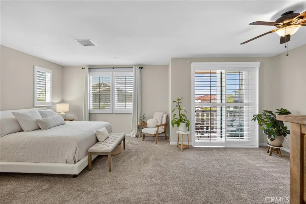 3877 Par Yorba Linda, CA 92886