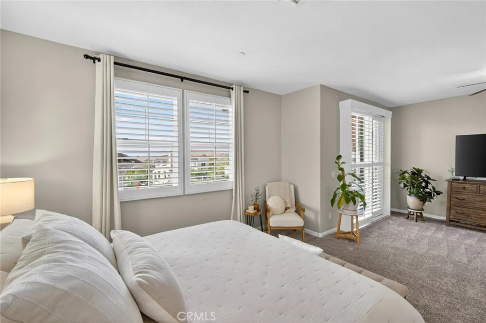 3877 Par Yorba Linda, CA 92886